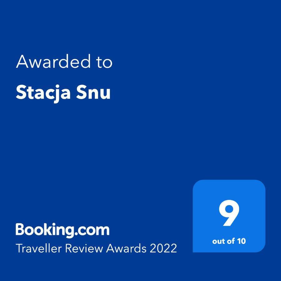 Stacja Snu Hostel Битов Екстериор снимка